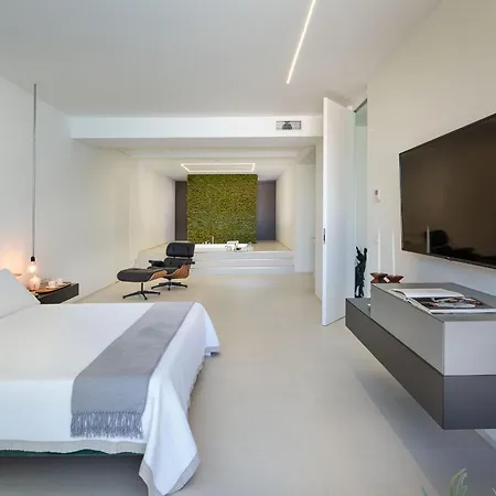 Greta Villa